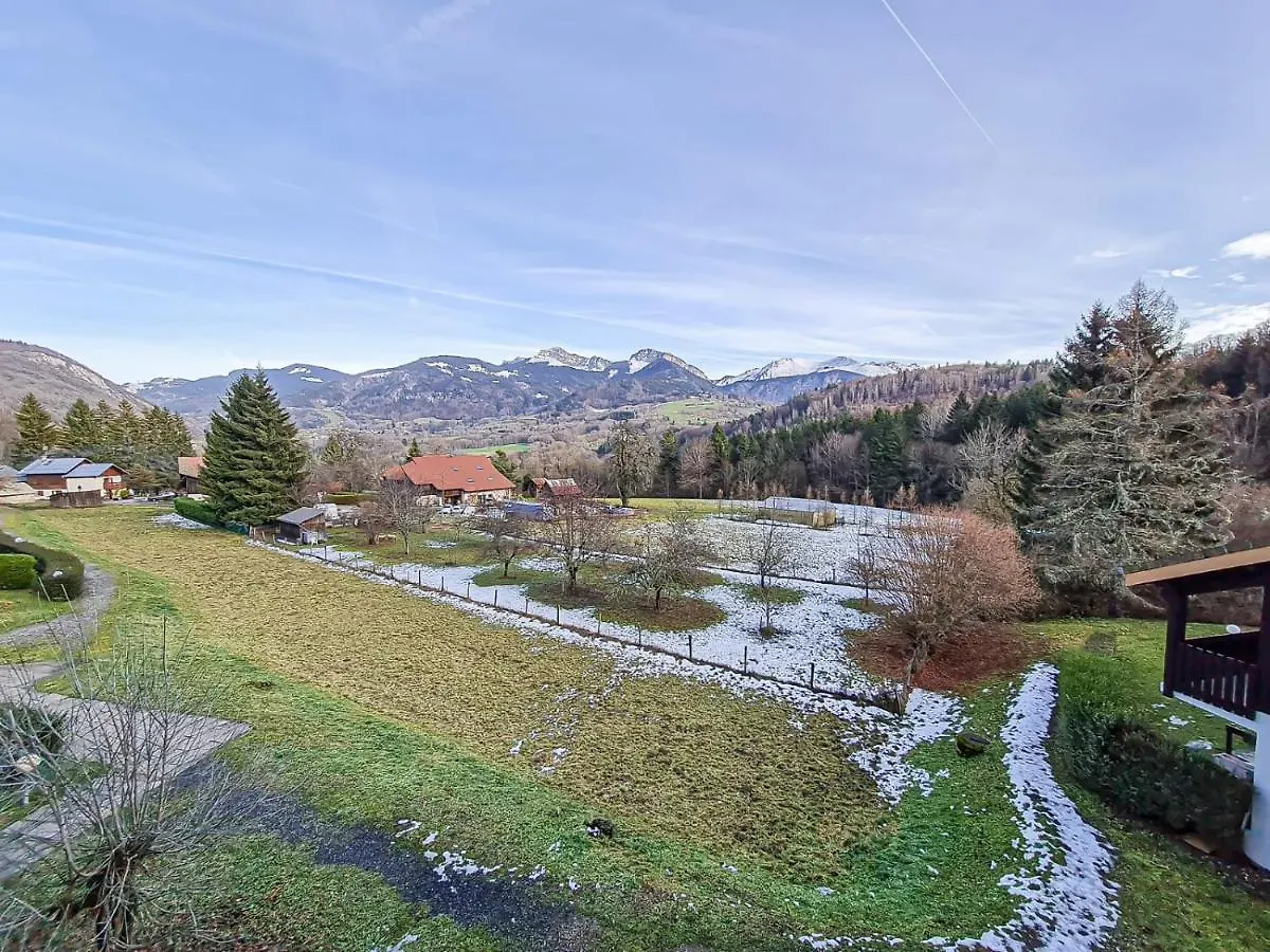 Y'Hotes-Studio St Jeoire- Proche Massif Des Brasses Saint-Jeoire